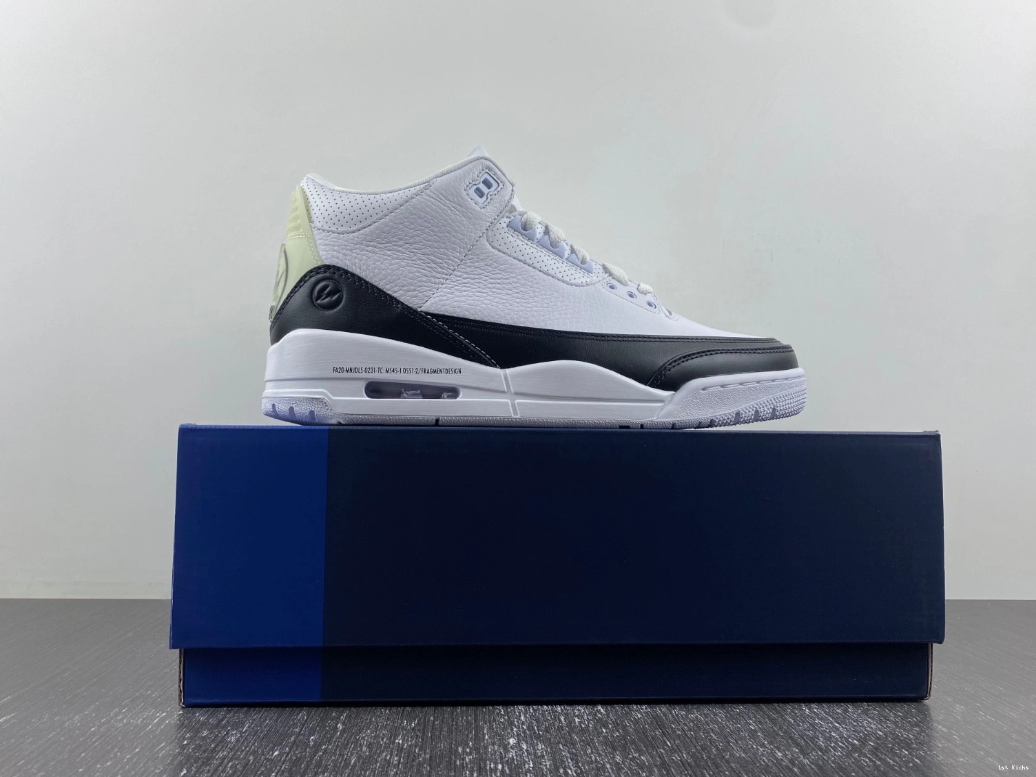 AIR BLACK 3 SP JORDAN “WHITE DA3595-100 1230